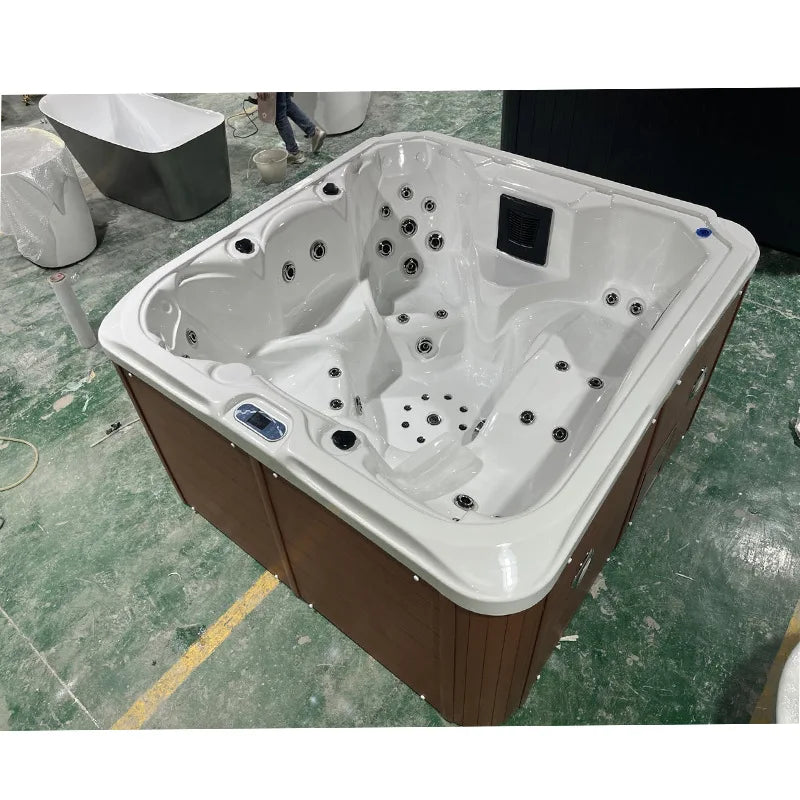 Outdoor large pool Jacuzzi Courtyard Bath Spa Pool Massage Pool Outdoor Garden Villa Bath
